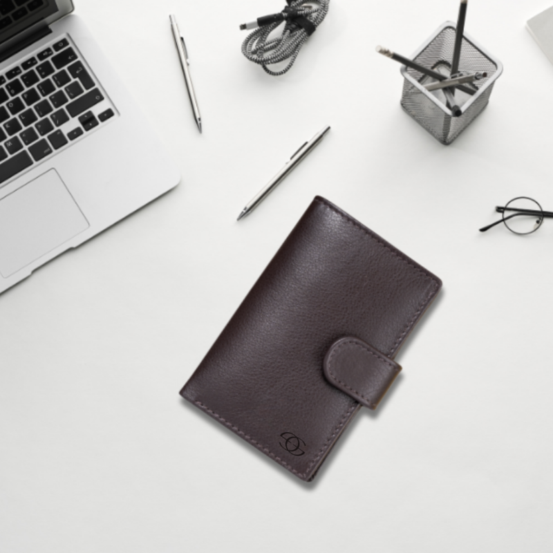 Geo Trends Compact Leather Card Holder  RFID Blocking and Slim Fit
